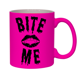 śmieszny kubek z nadrukiem ugryź mnie