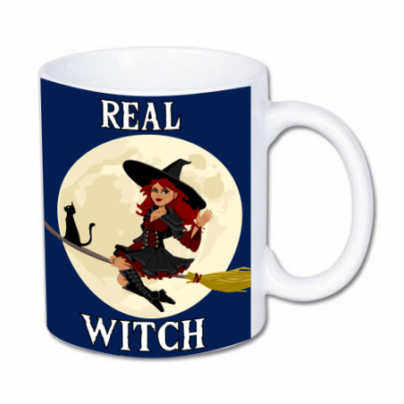 kubek z nadrukiem wiedźmy na miotle i kotem